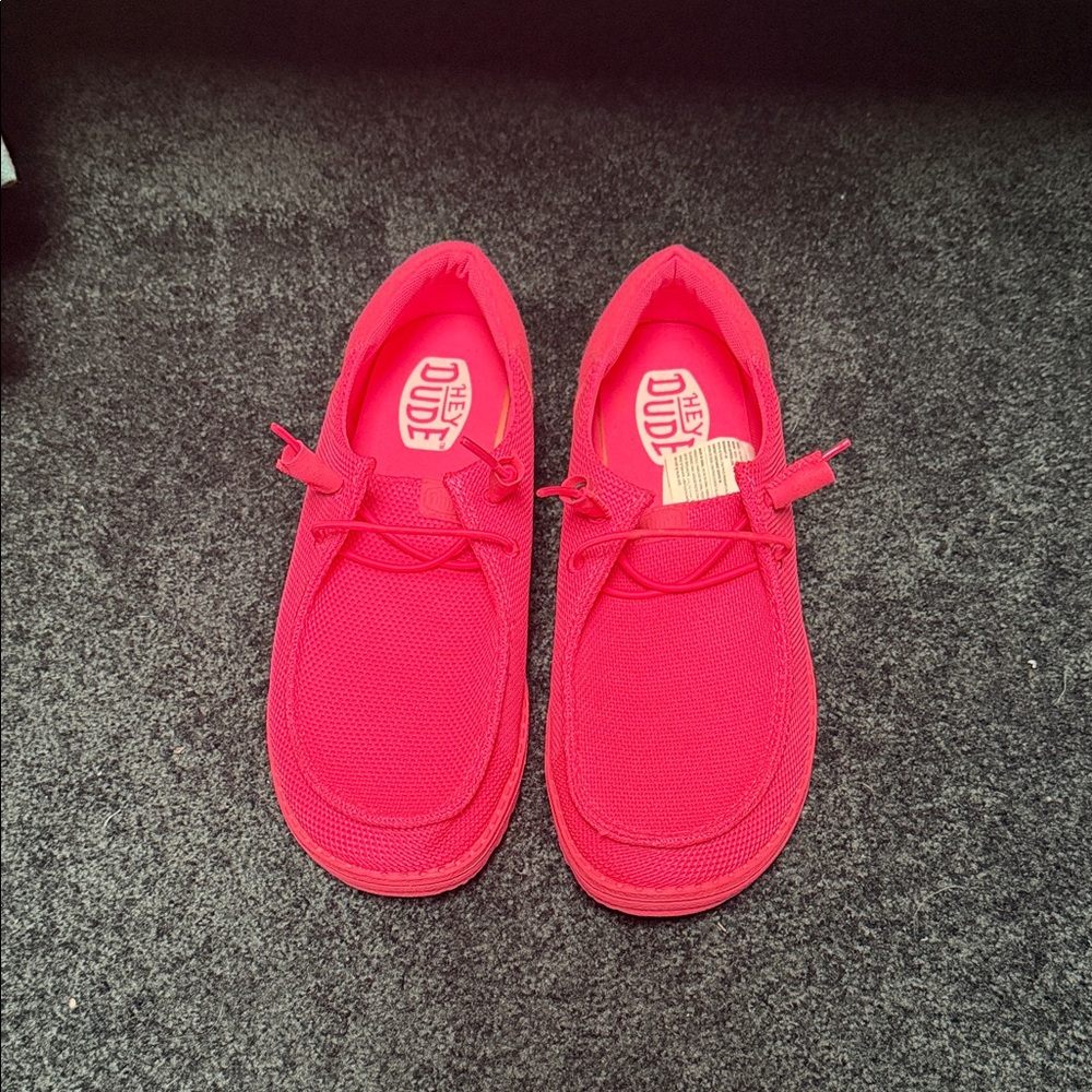 Hey Dude Women's Electric Pink NWOT